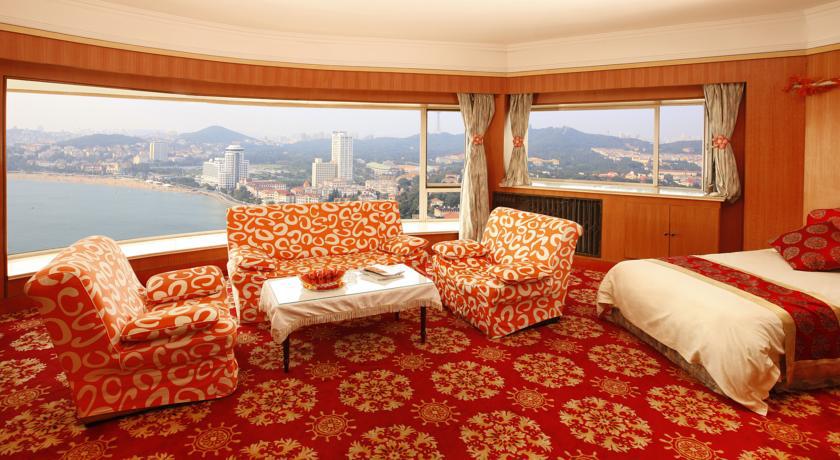 Donghai Grand Hotel Qingdao Exterior photo